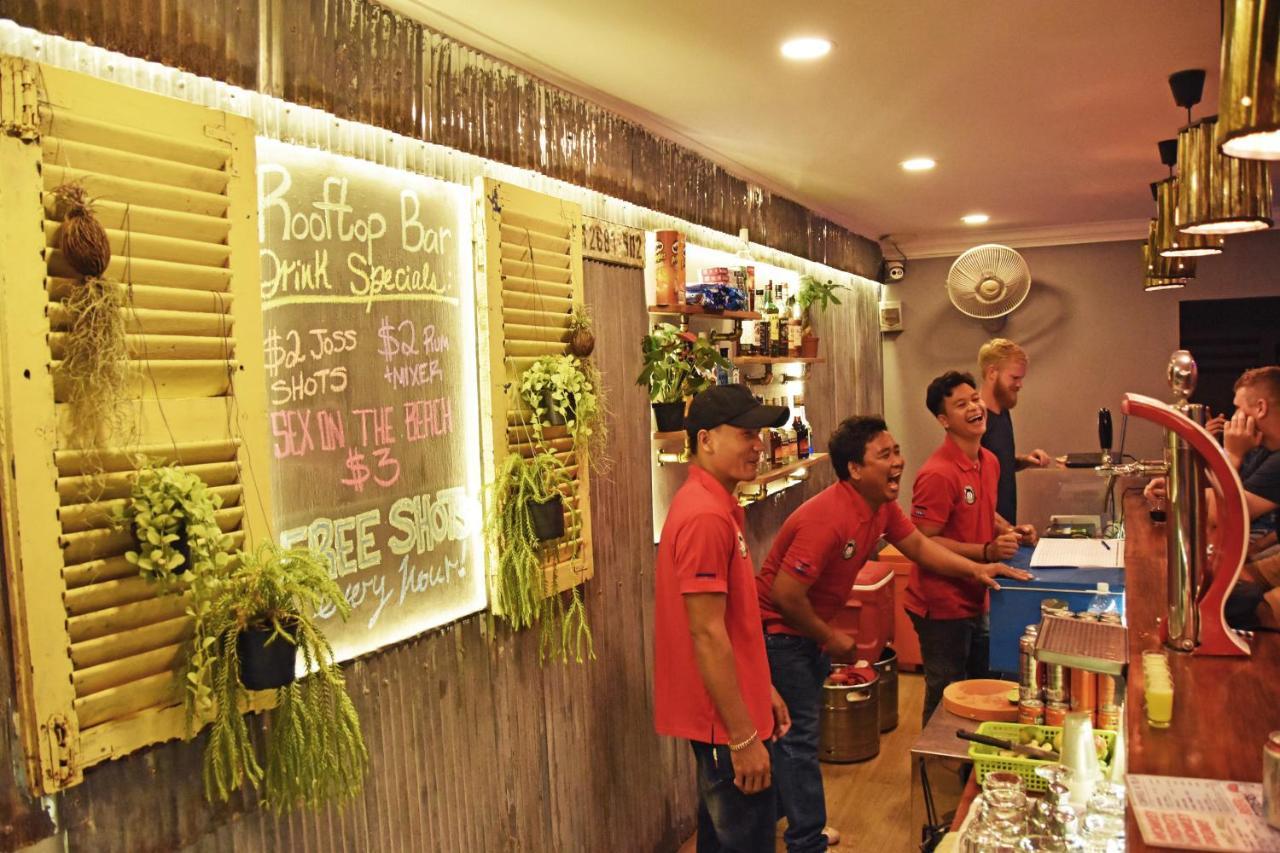 Mad Monkey Hostel Kampot (Adults Only) Экстерьер фото