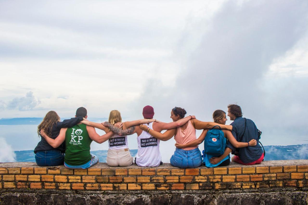 Mad Monkey Hostel Kampot (Adults Only) Экстерьер фото